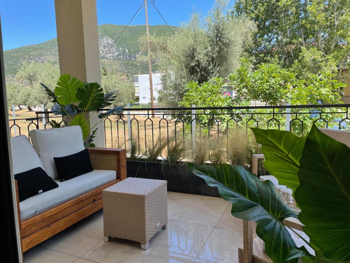 Kl Suites Lefkada - Feel At Home New Boho Apartment 400M From Beach Nidri Town Center Buitenkant foto